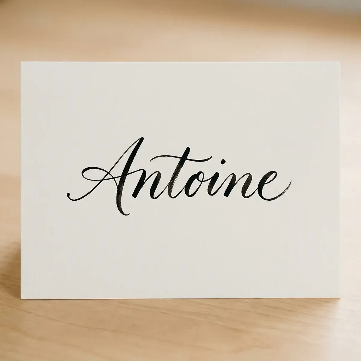Le prénom Antoine en calligraphie